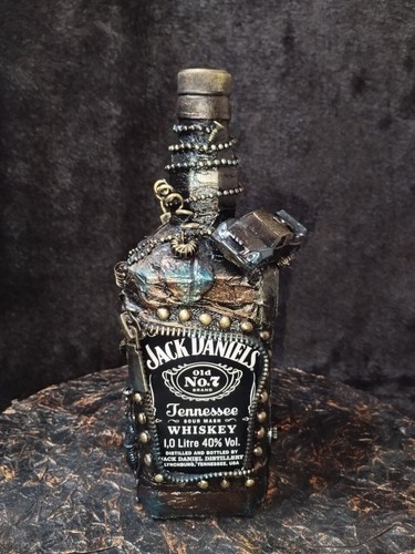 Litre empty bottle with hand - 1,