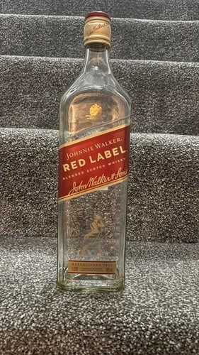 Johnnie walker red label - red,