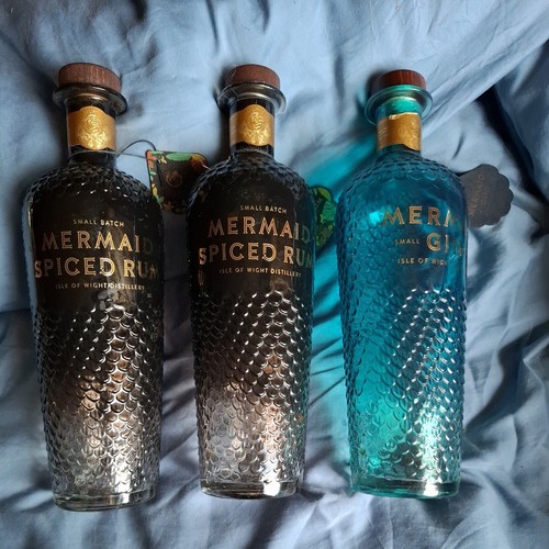 Empty mermaid gin - empty, &