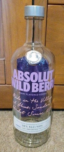 Empty absolut wild berri - absolut,