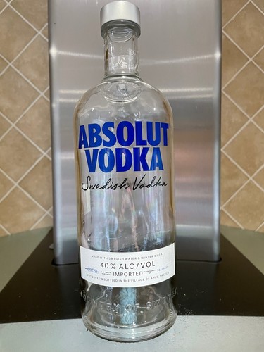 Absolut vodka empty - 1, litre